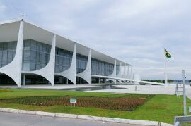 Imagem da notícia Orçamento 2026 é sancionado com previsão de superávit de R$ 34,2 bi